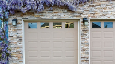 Garage Door Photo